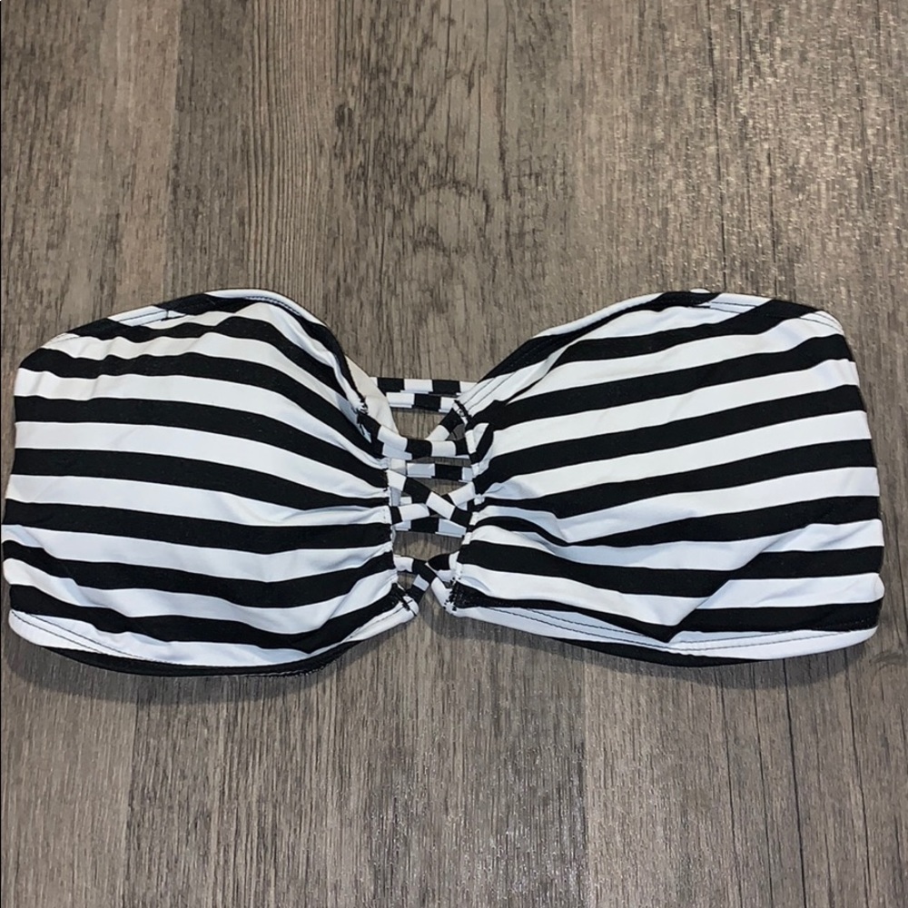 Abercrombie & Fitch Strapless Bikini Top
